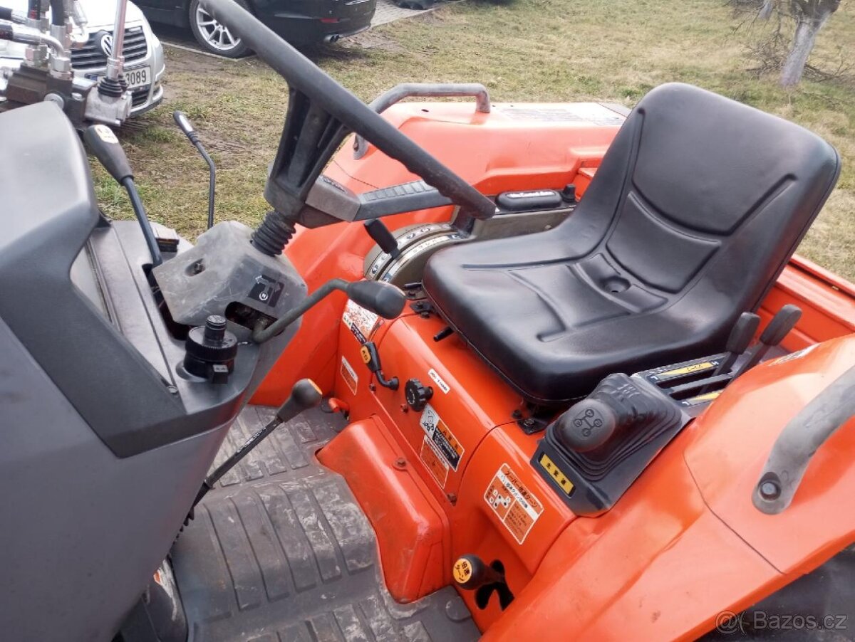 Malotraktor Kubota GL24 Grandel - 10
