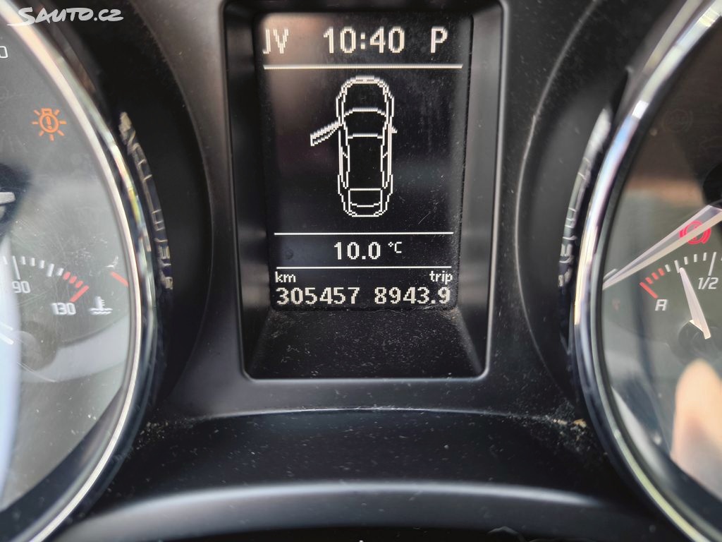 Škoda Superb, 2.0 TDI - 10