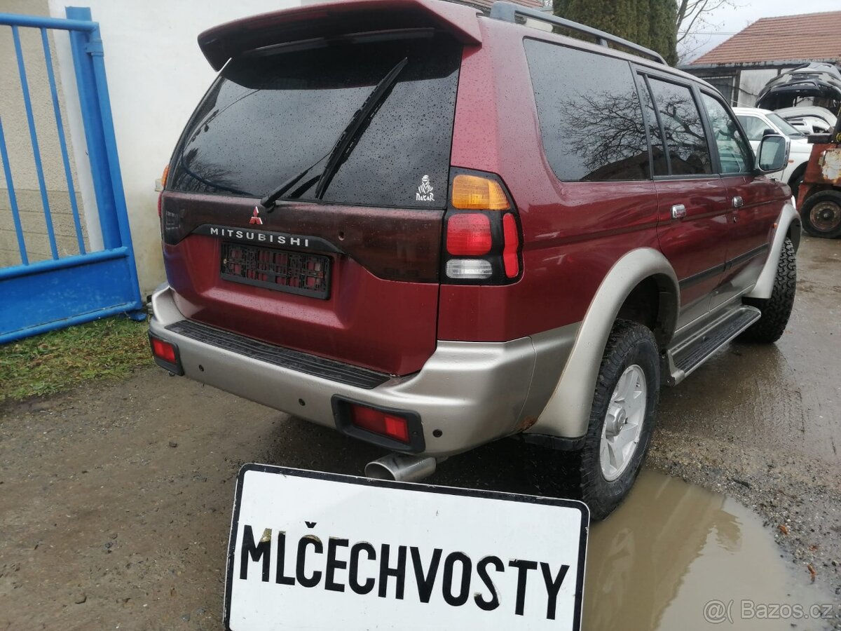 Mitsubishi Pajero Sport - 10