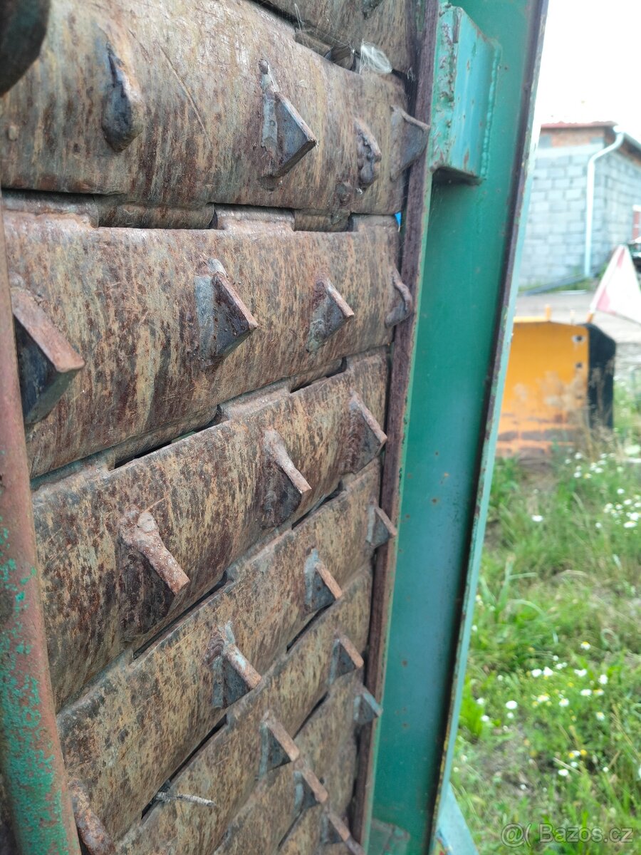 Štepkovač Maxim - 10