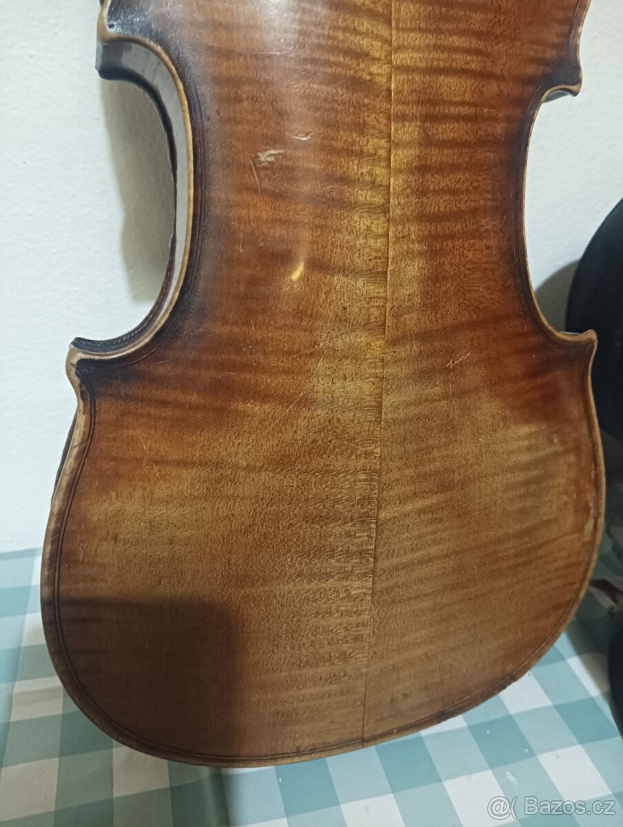 Staré housle - 10