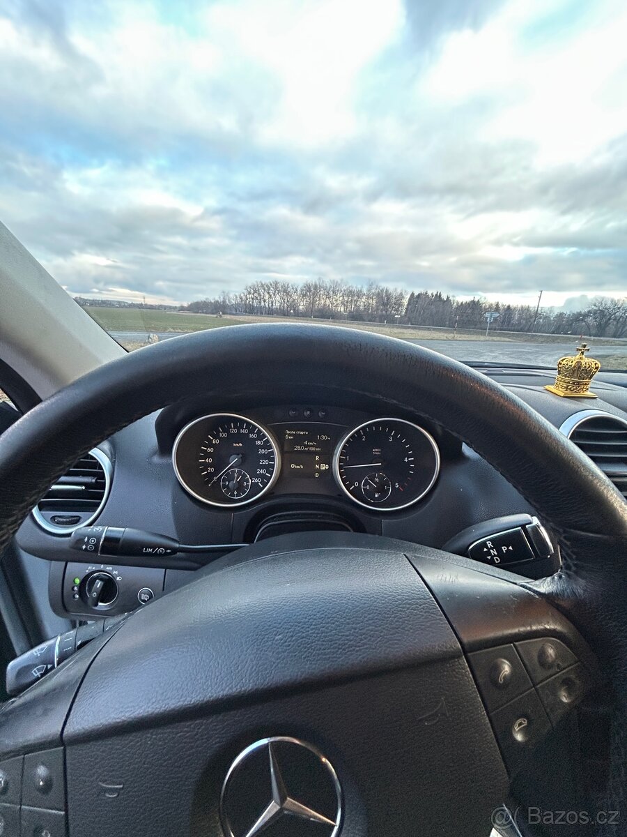 Mercedes ML320CDI - 10