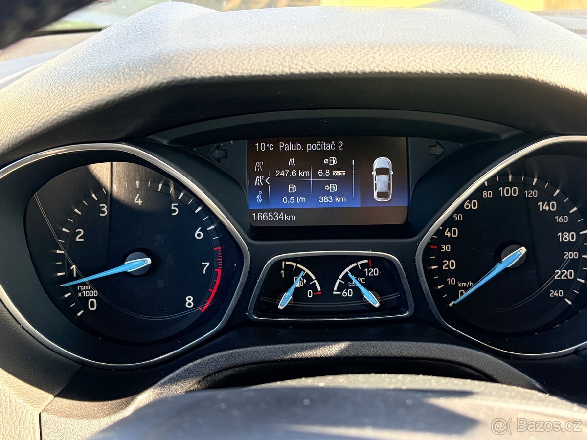 Ford Focus 1.0 Ecoboost Trend 2018 - 10