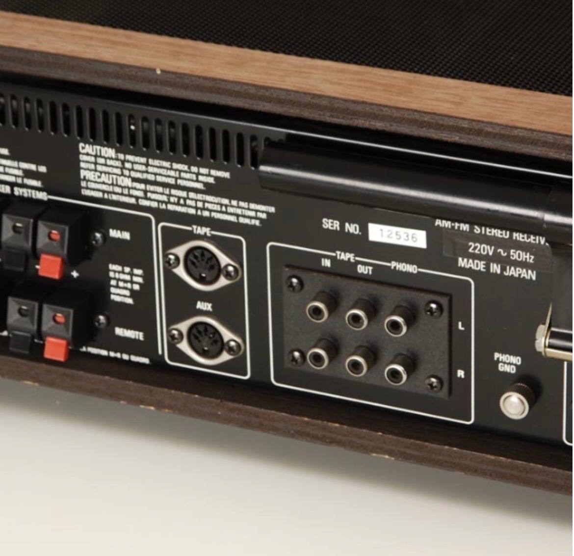 Zosilňovač Nad140 v top stave - 10