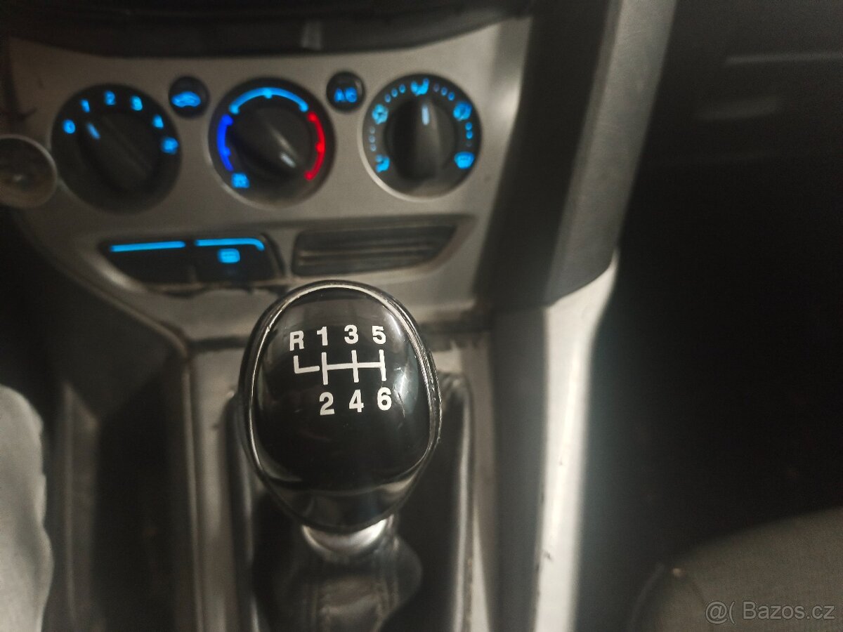 Ford Focus 2011 - 1.6 TDCi - 10