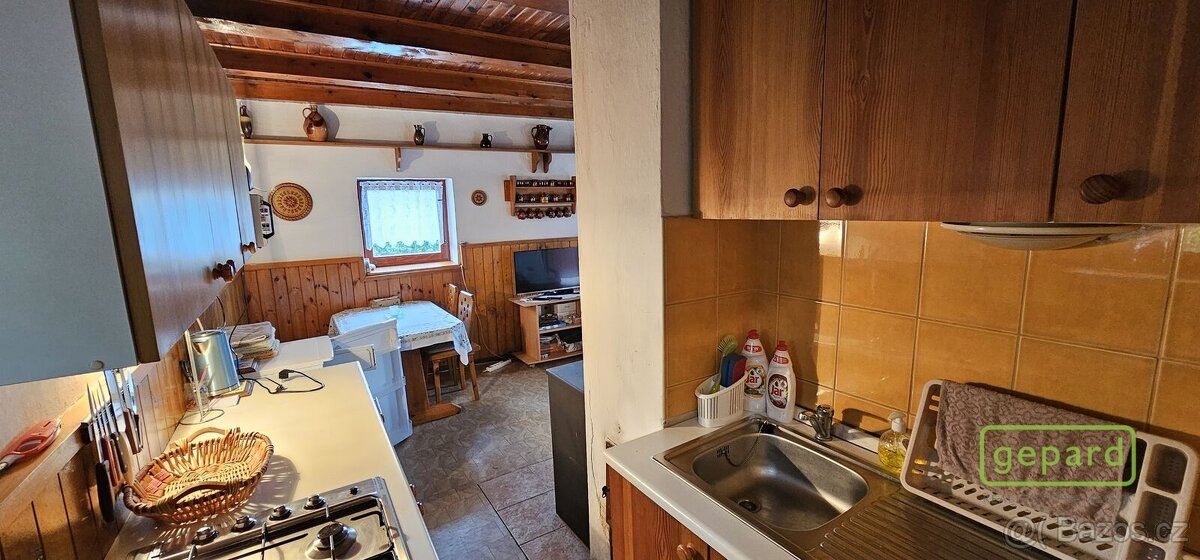 Chata na Lipně, Hůrka u Černé v Pošumaví - 10