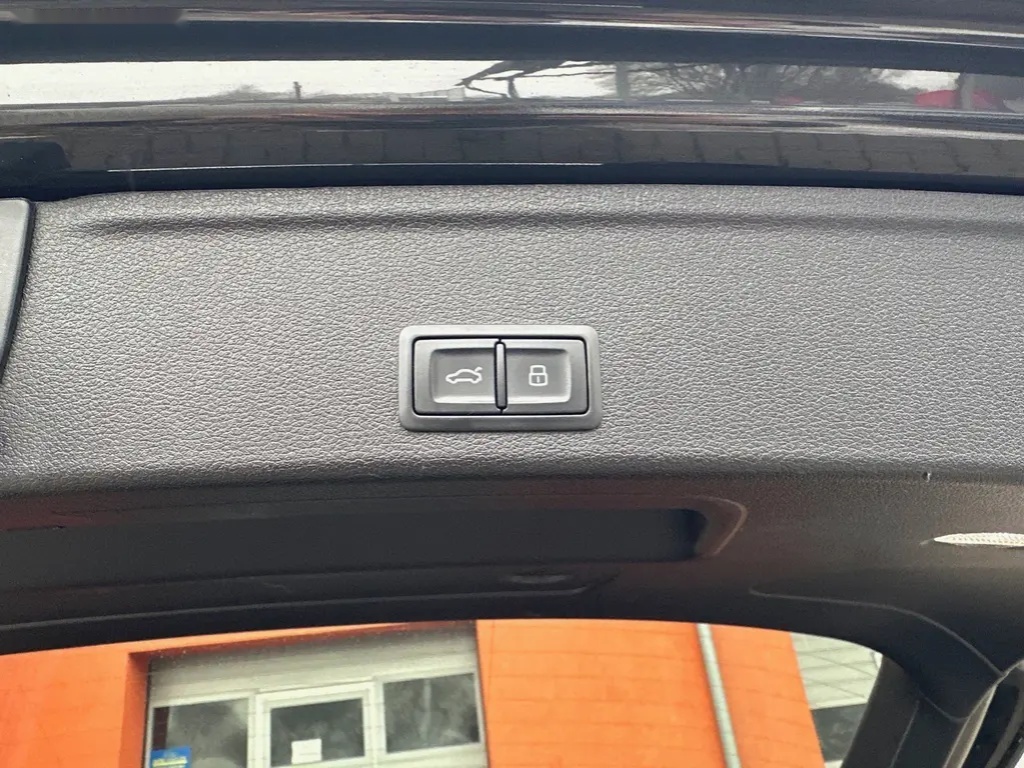 Audi A4, 2.0 TDI 140KW QUATTRO,S-LINE - 10