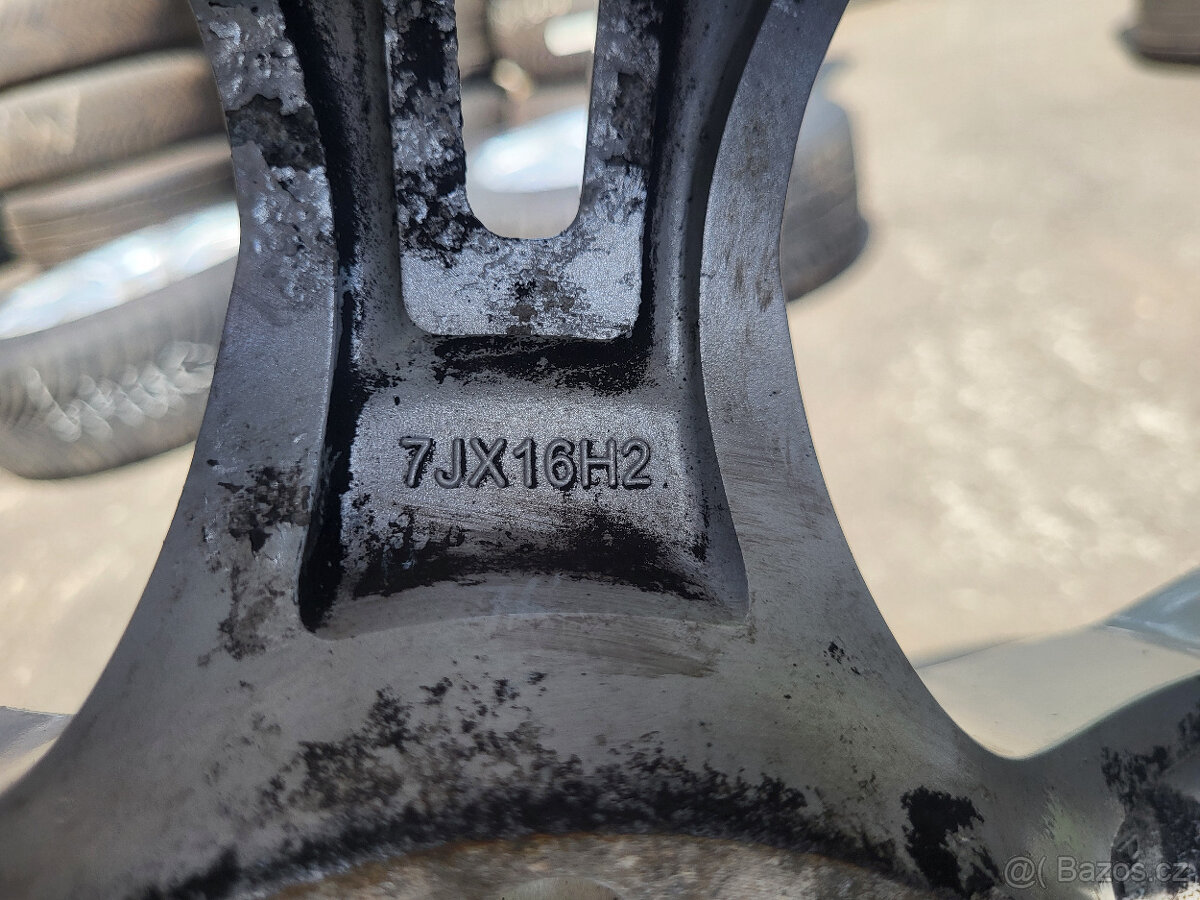Alu kola 16" BMW 5x120 ET34 ZIMNÍ SADA E90 E91 E93 F30 F31 - 10