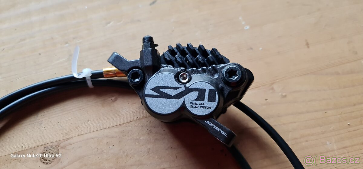 Dily z kola Trek Session 8.8 2010. - 10