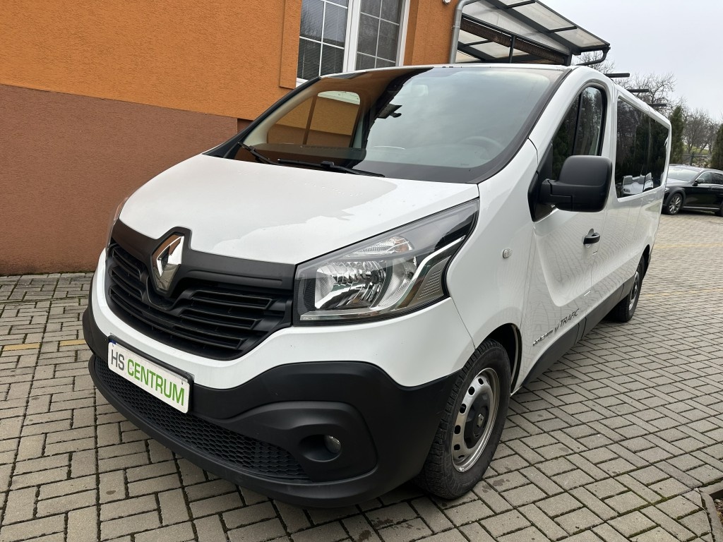 Renault Trafic 1.6dCi 92kW 9 míst - 10