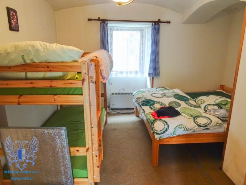 Prodej rodinného domu Vlčeves - 10