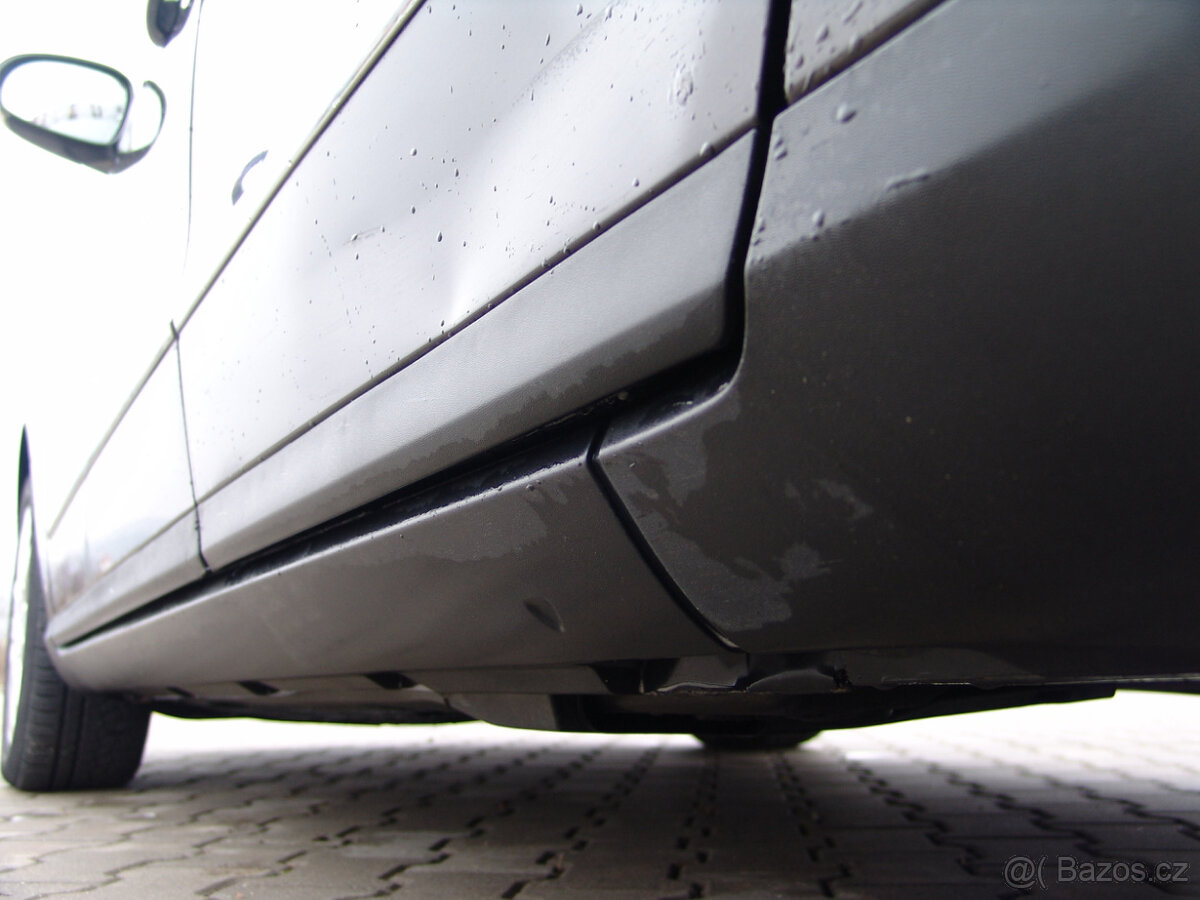 VW PASSAT combi 2.0 TDi, udržovaný. - 10