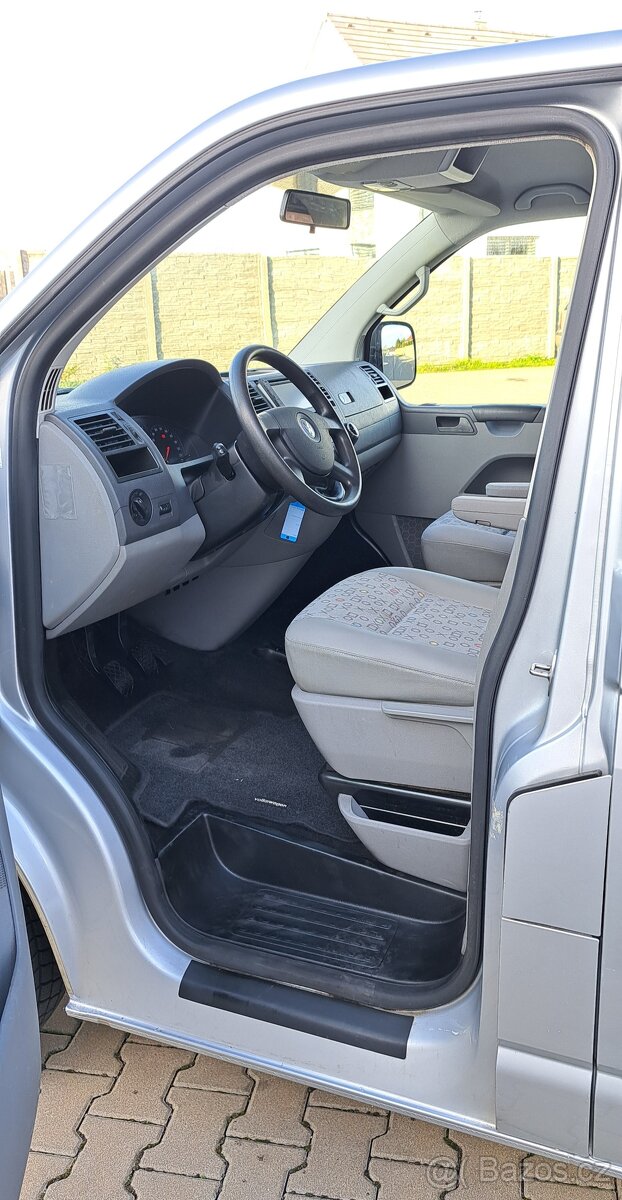 VW T5 Transporter Long 1.9tdi 75kw - 10