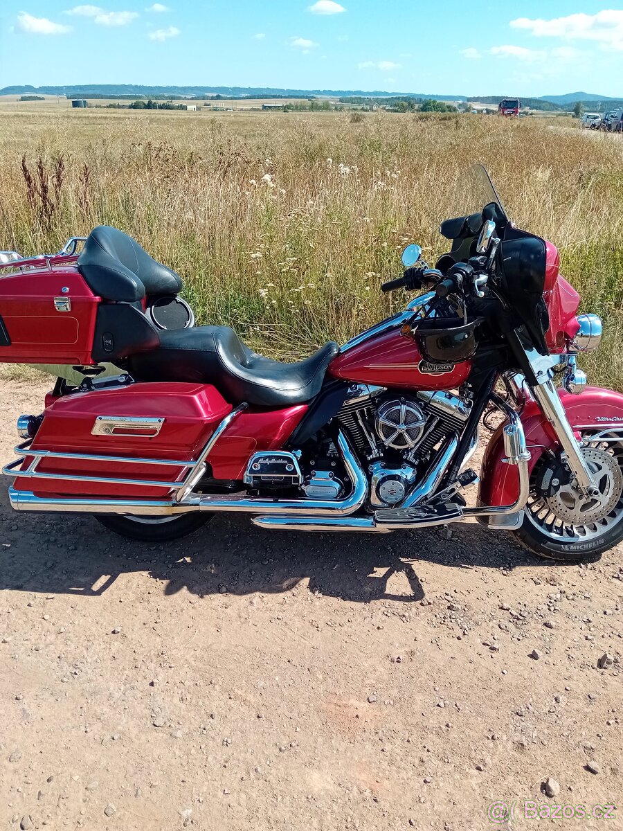Harley davidson elektra glide Classic - 10
