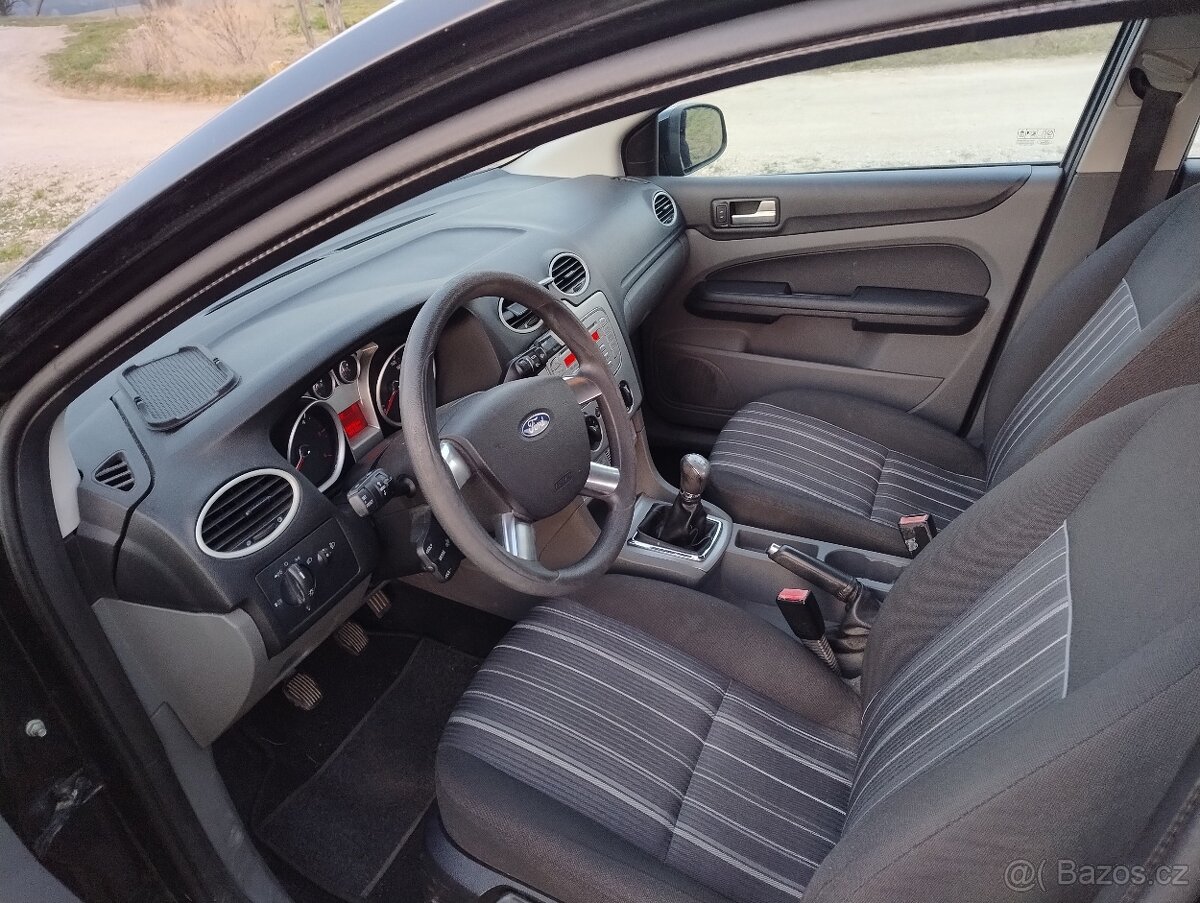 Ford Focus 1.8 TDCi - 10