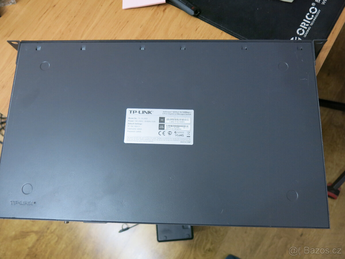prodám plně řiditelný switch TP-Link SL3452 gui/CLI 52 portů - 10
