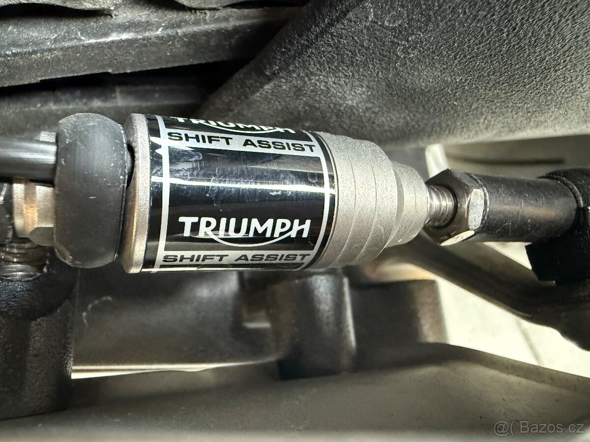 Triumph Street Triple 765 R - podzimní cena - 10