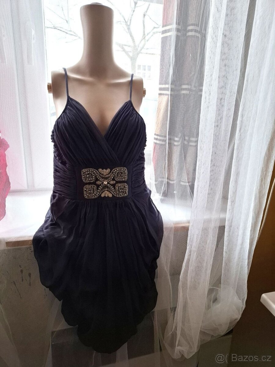 Černé hedvábné letní šaty - 10