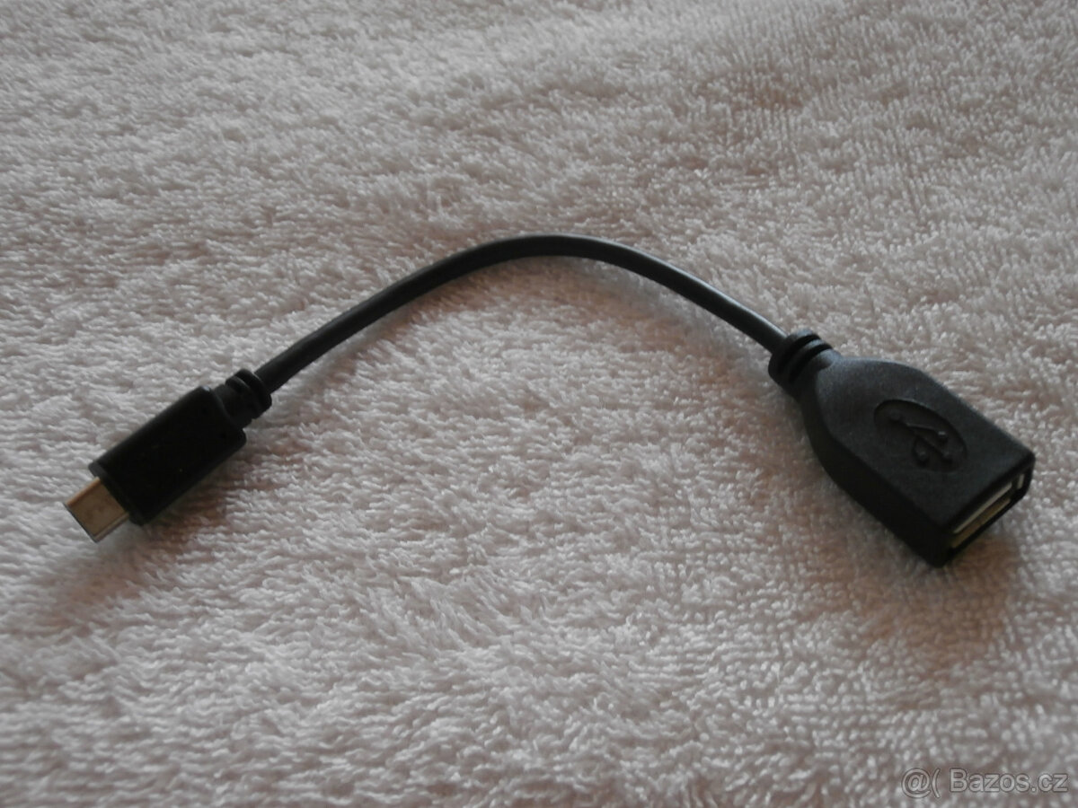 Audio - video kabely a adaptéry - 10