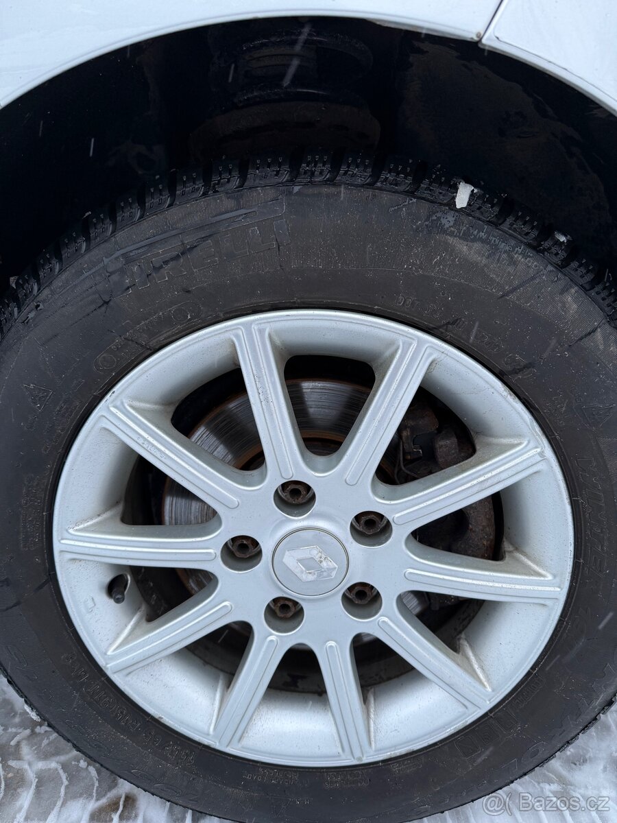 Renault Mégane 1.5 Dci keyless, servis, nová STK - 10