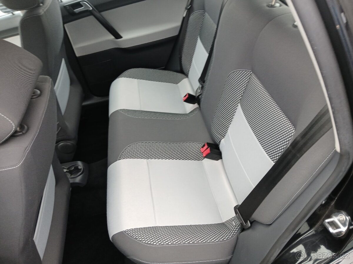 Volkswagen Polo CROSS 1.4 16v - 10