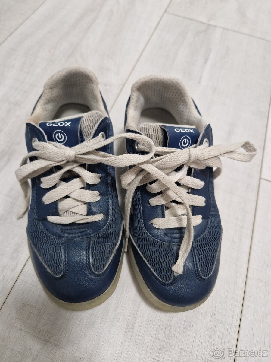 Geox, vel.31 blikající - 10