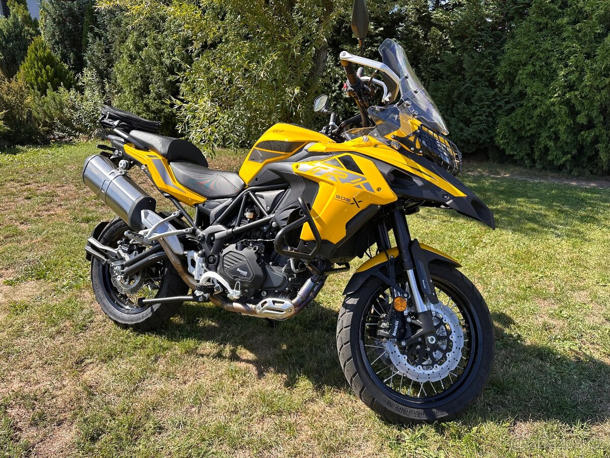 BENELLI - TRK 502 X (Adventure)- Limited ŽLUTÁ - 10