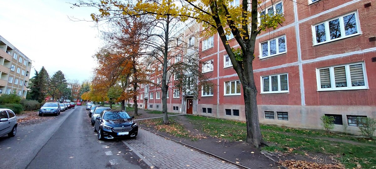 Pronájem bytu 2+1, M. Švabinského 616, Bílina - 10