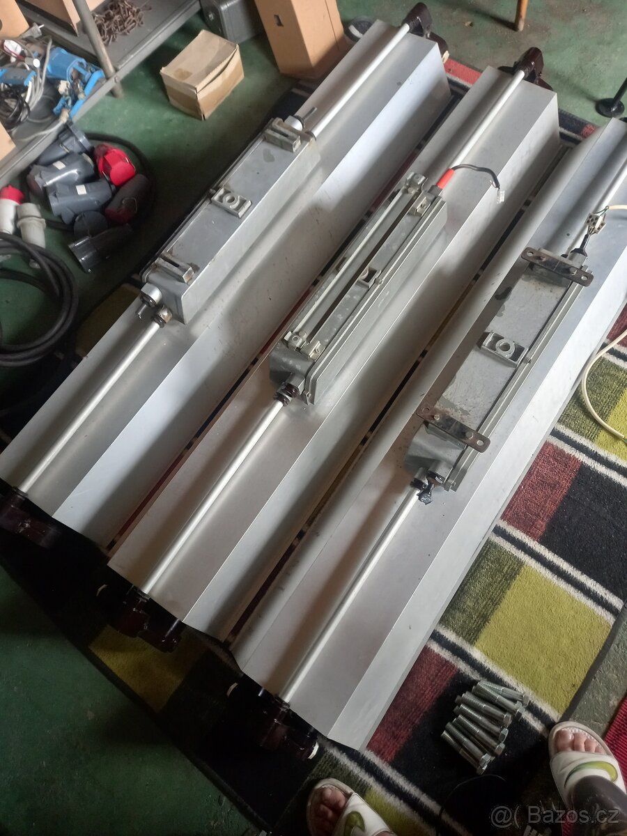 Zářivky Průmyslové-Dílenské 150cm - 10