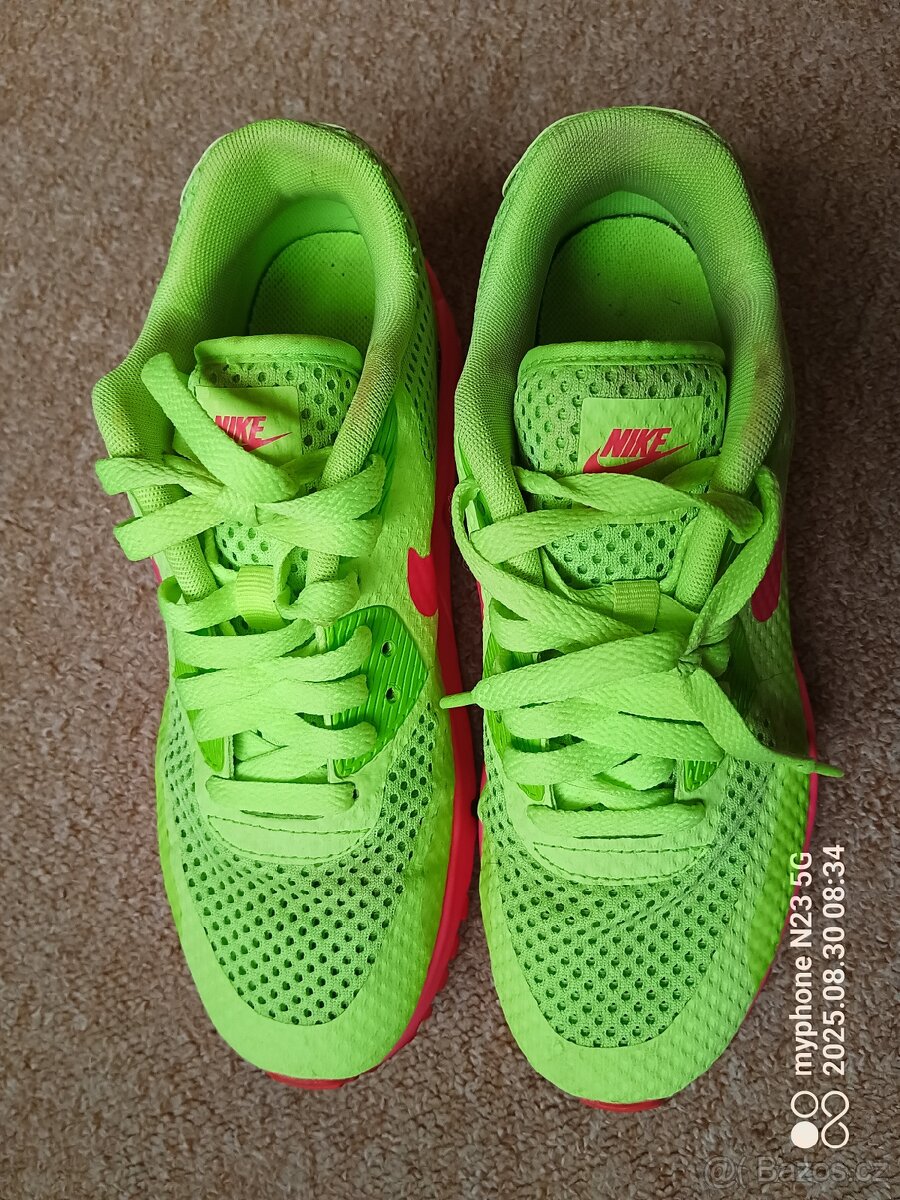 Tenisky zn."NIK AIR MAX" limitovaná edice vel."36,5" - 10