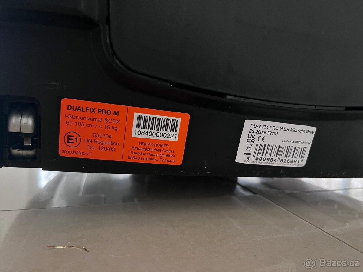 Sedačka Britax Romer Dualfix Pro M - Midnight Grey - 10