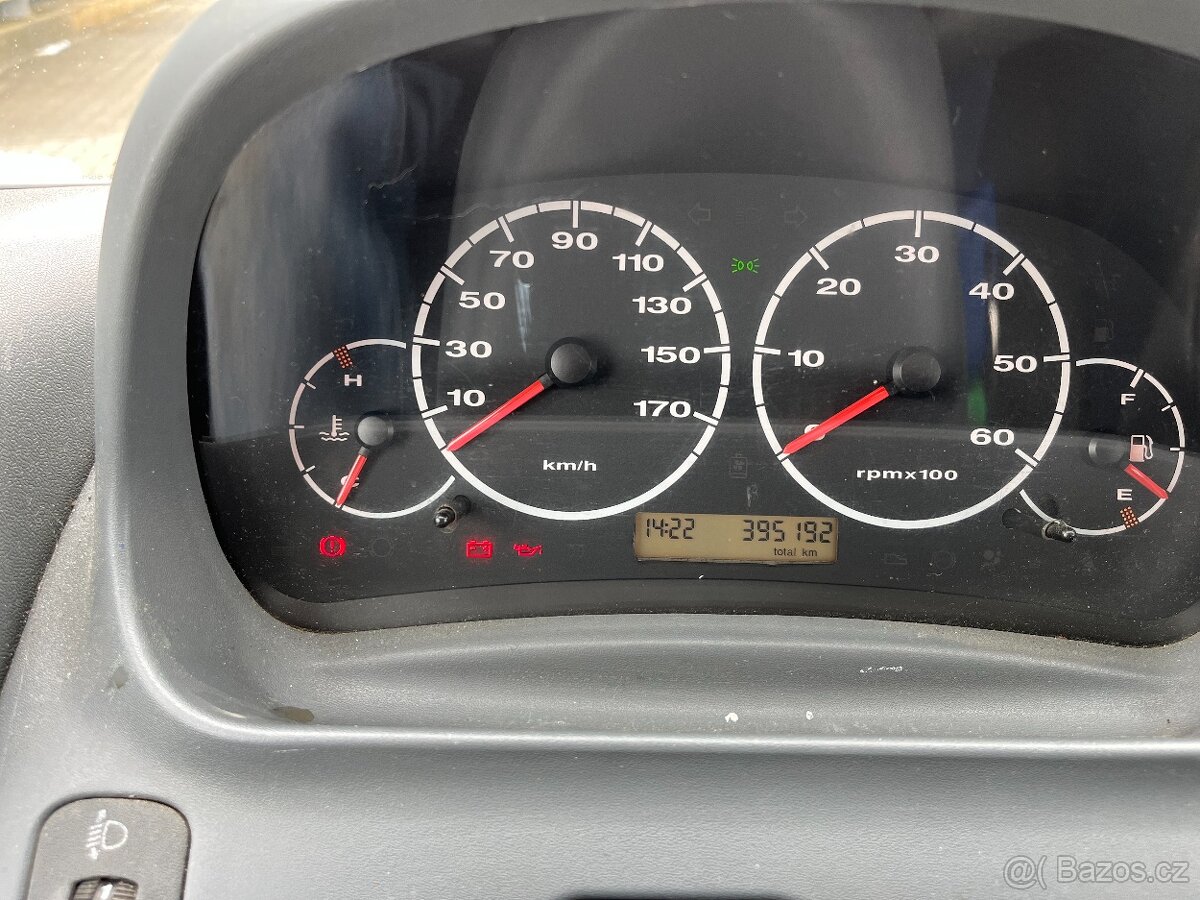 PEUGEOT BOXER 2,2 D 74 KW 6 MÍST 392107KM - 10