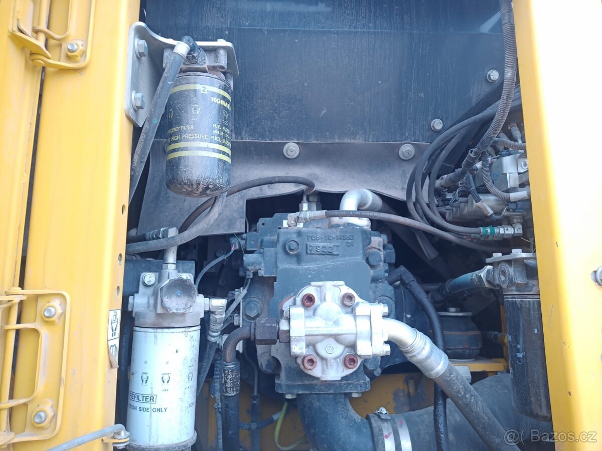 Kolový otočný bagr Komatsu PW 160-10 - 10