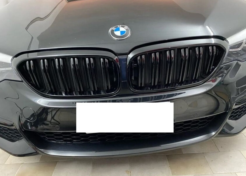 CERNA MASKA GRIL BMW rad 5 model G30 G31 G38 - 10