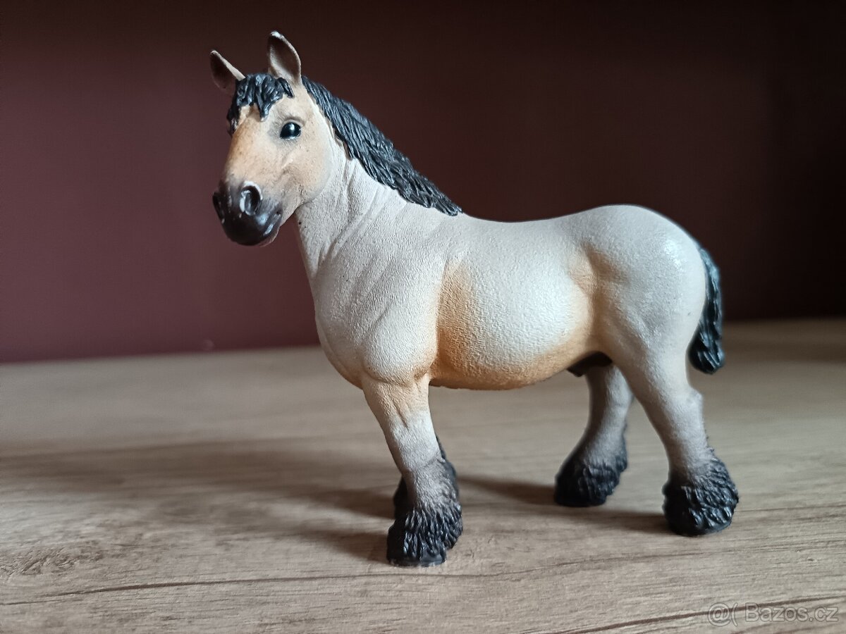 Schleich koně VI SBĚRATELSKÉ FIGURKY - 10