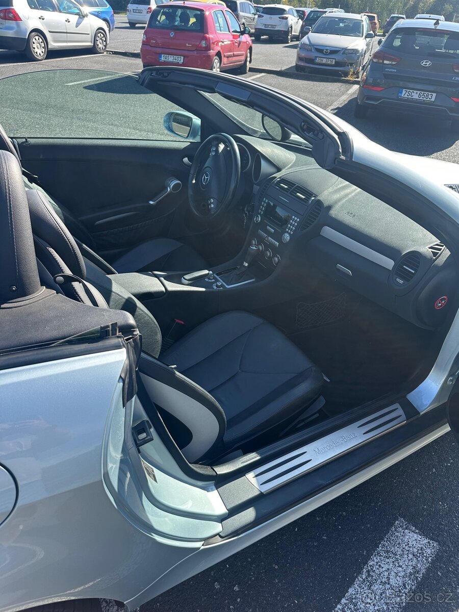 Mercedes Benz SLK 280 3.0 V6 - 10