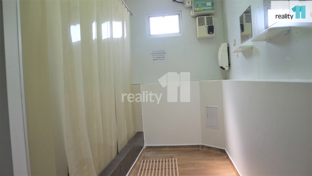 pronájem haly pro volnočasové aktivity 1000 m2 v Ostravě - 10