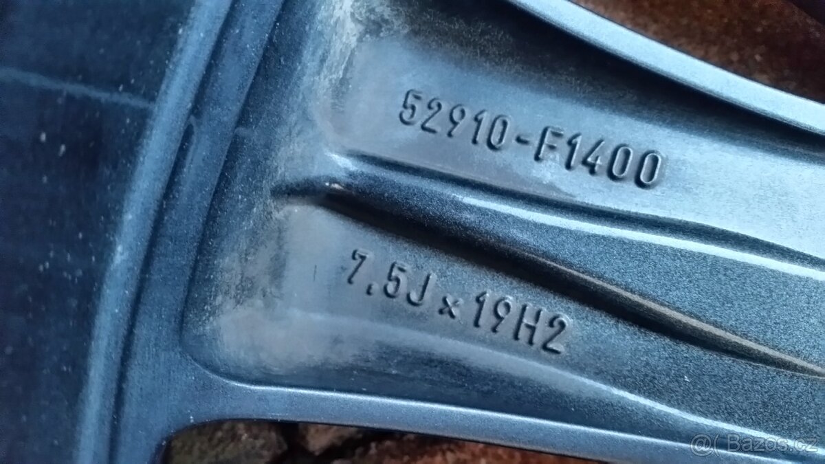 ALU kola KIA Sportage 5x114,3 R19 pneu 245/45/19 - 10