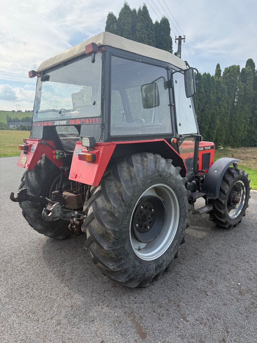ZETOR 7245 s čelní hydraulikou - 10