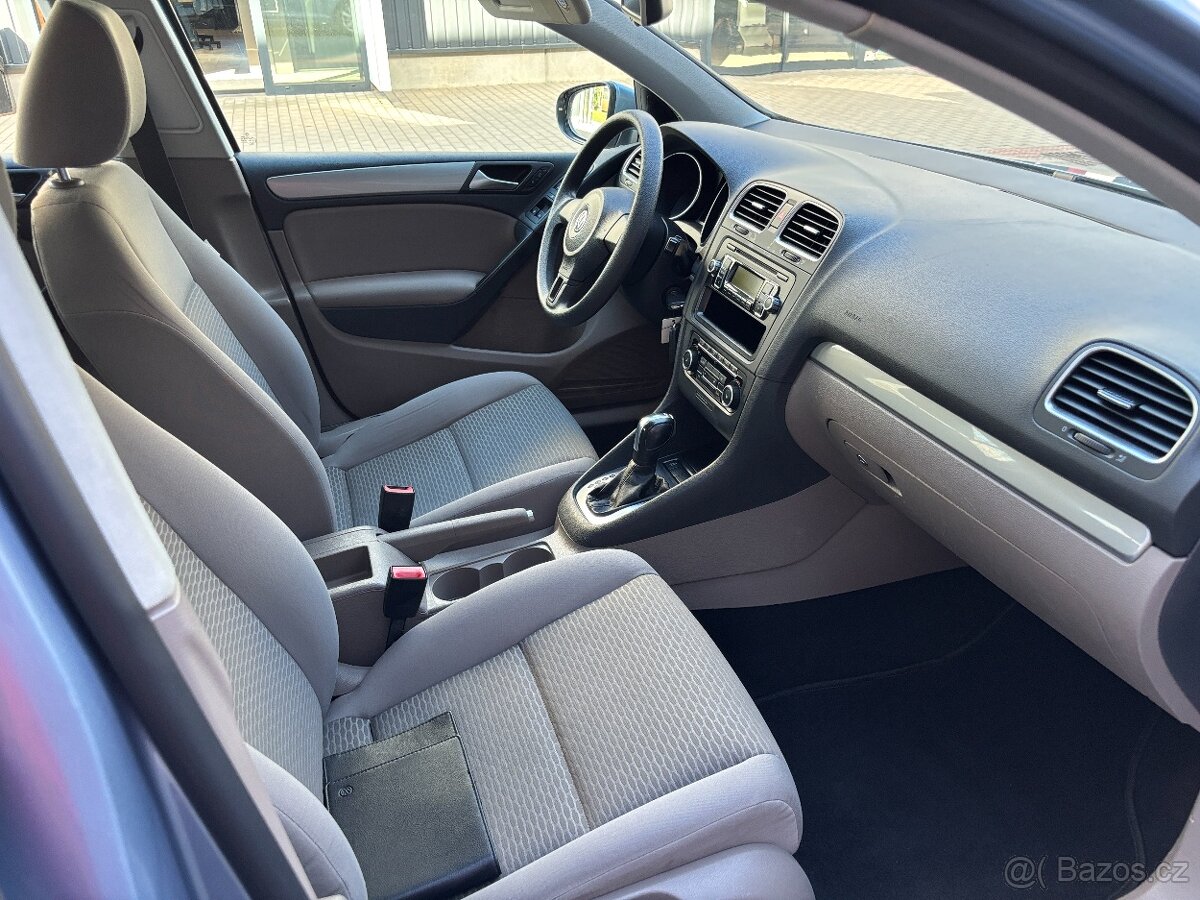 Volkswagen Golf Plus 1.4 TSi 90kW DSG Automat - 10