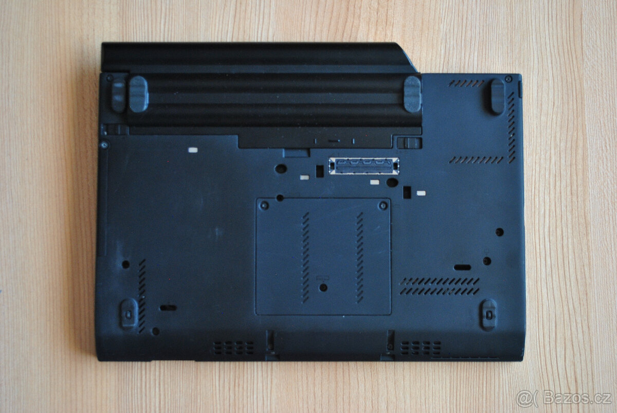 Libreboot - Lenovo ThinkPad X230 - dobrý stav - 10