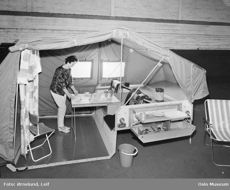 Prodám kempovací vozík DDR - 10