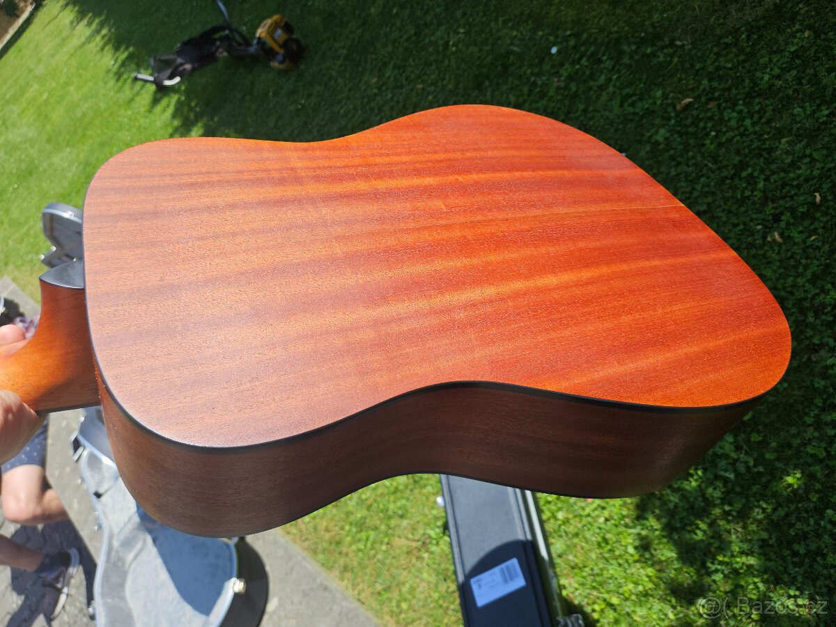 Akustická polomasivní česká kytara FURCH D 40 CM - 10