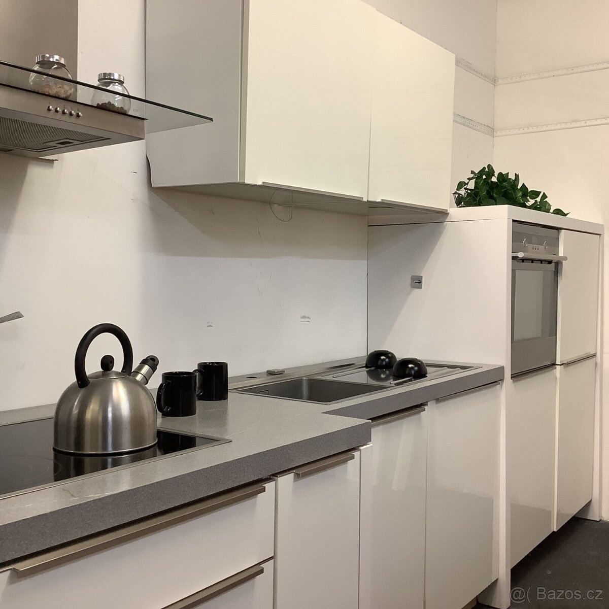 Moderní kuchyňská linka NOLA - 10