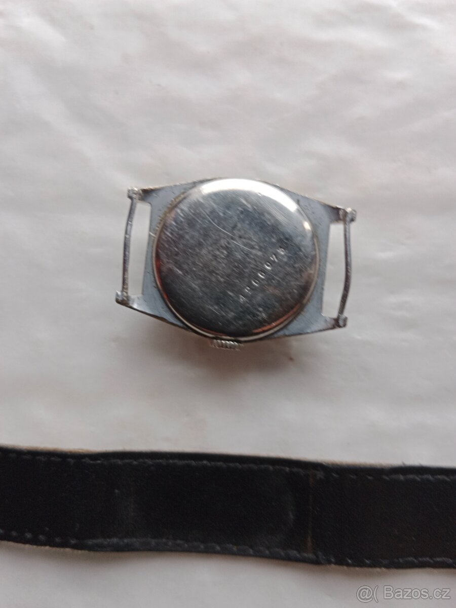 Staré funkční Swiss vojenské hodinky Doxa, - 10
