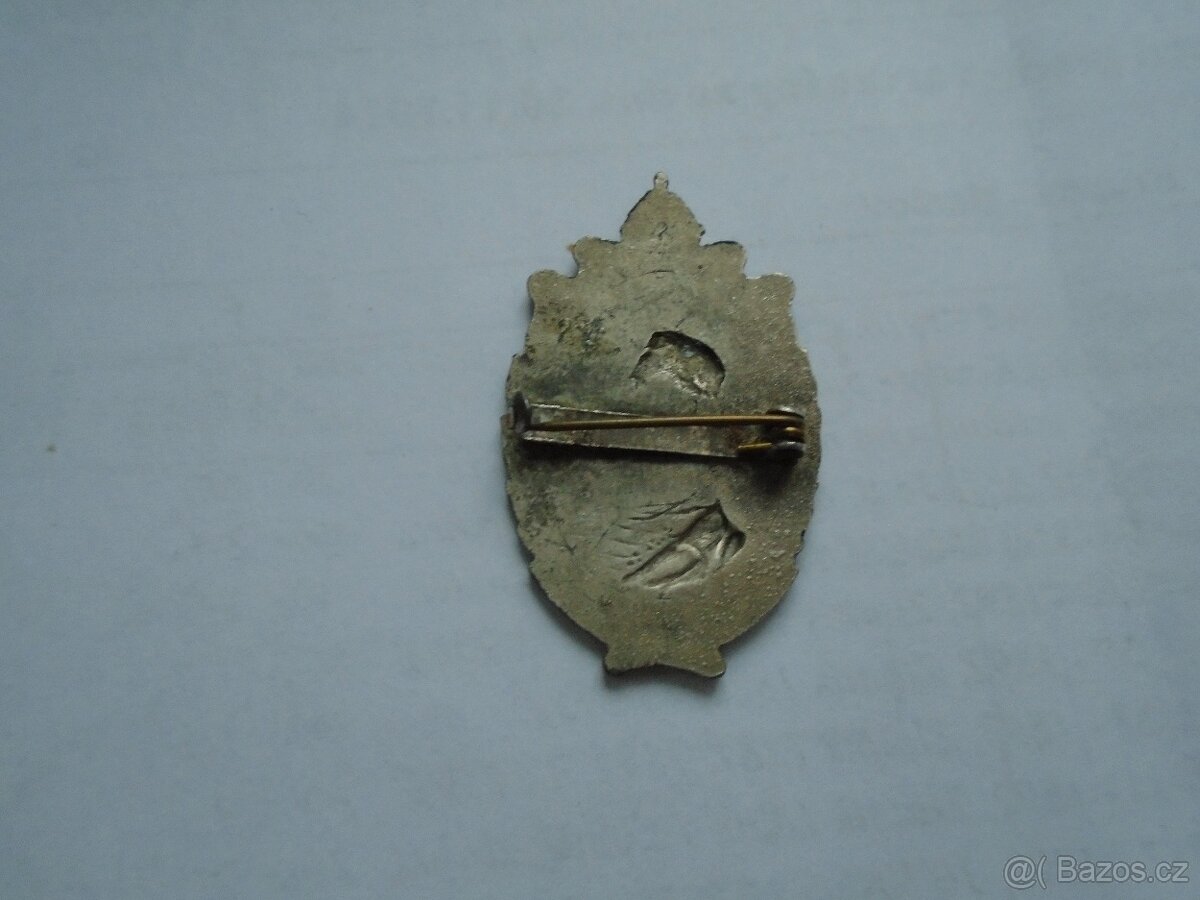 RAKOUSKO UHERSKÉ VYZNAMENÁNÍ A ODZNAKY - 10