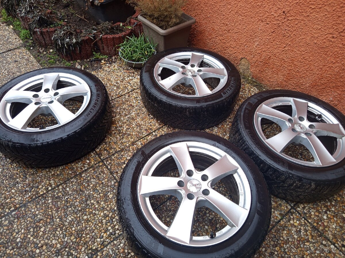 Alu kola Dezent 5x112 R17 celoroční pneu - 10