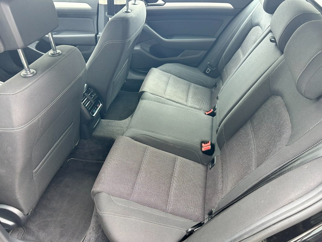 Volkswagen Passat 2.0 TDI DSG 2015 - 10