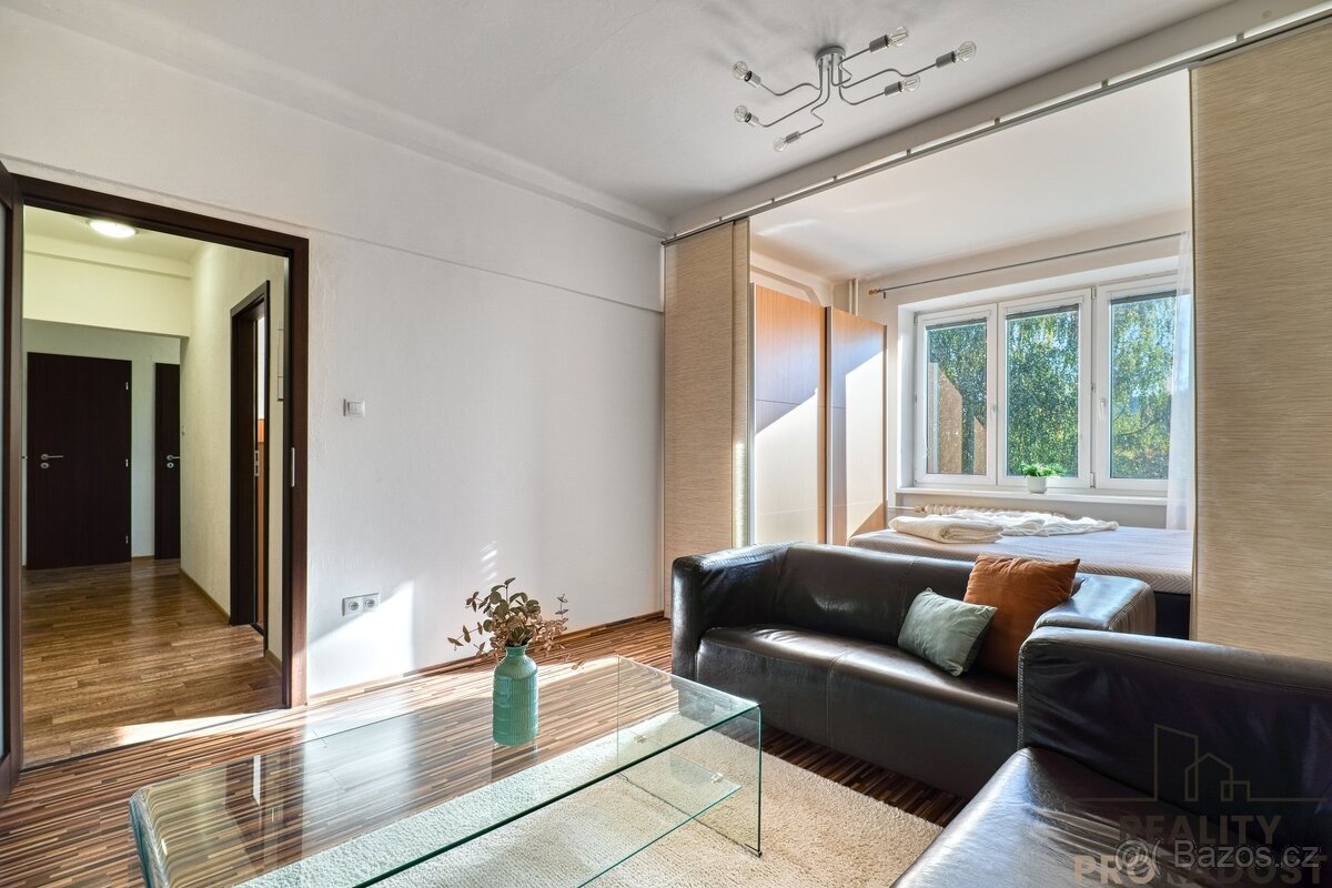 Prodej bytu 2+1 v osobním vlastnictví v Ostravě- Porubě - 10