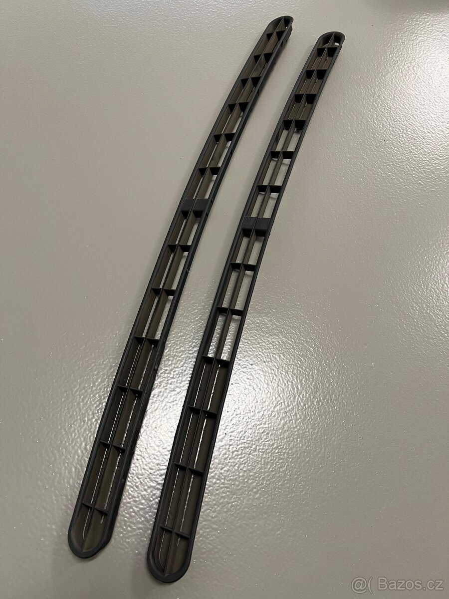 ŠKODA FELICIA: nepoužité díly - 10